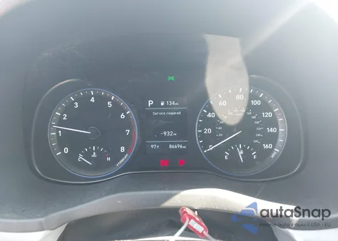 2019 Hyundai Kona Se z USA, uszkodzony, nr VIN KM8K12AA0KU268210